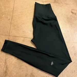 Alo Yoga Highrise Airlift leggings full length
